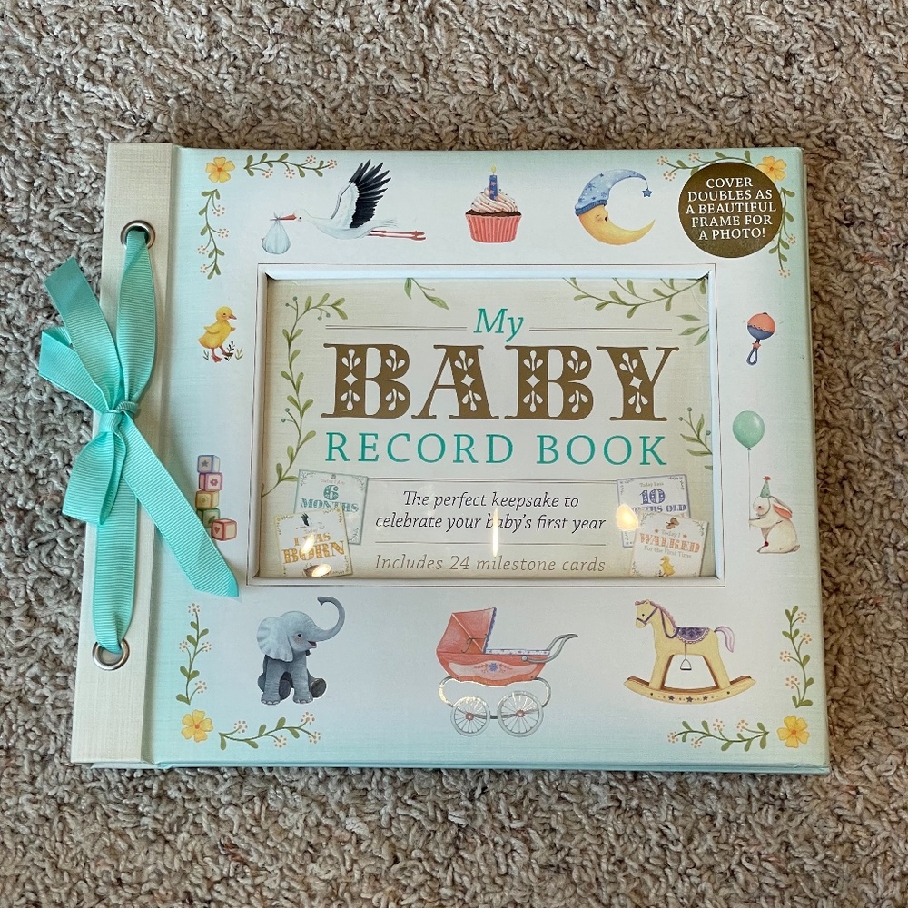 ✈️ 4/$25 ✈️ Brand New Baby Book